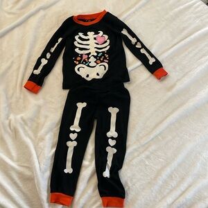 Skeleton pajamas. Girls 4T